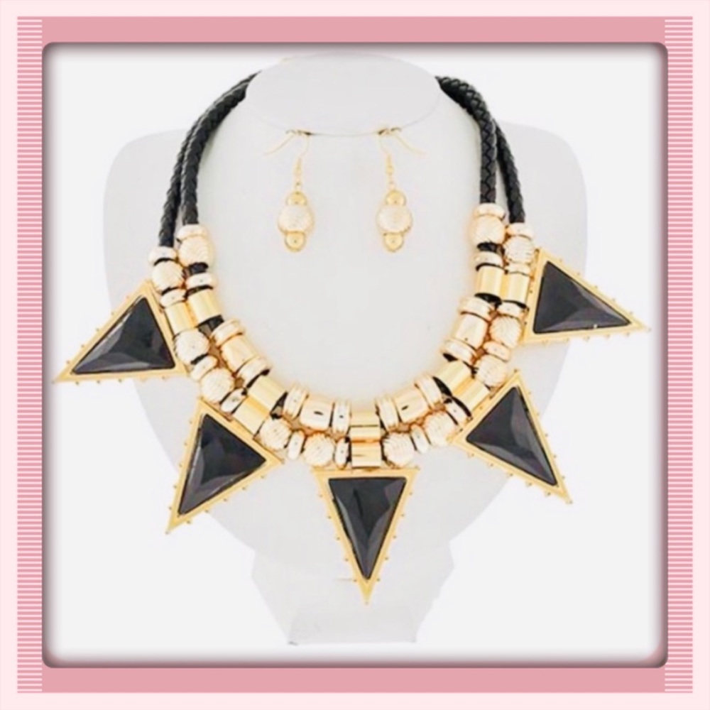 🛍Necklace Earrings Set🛍